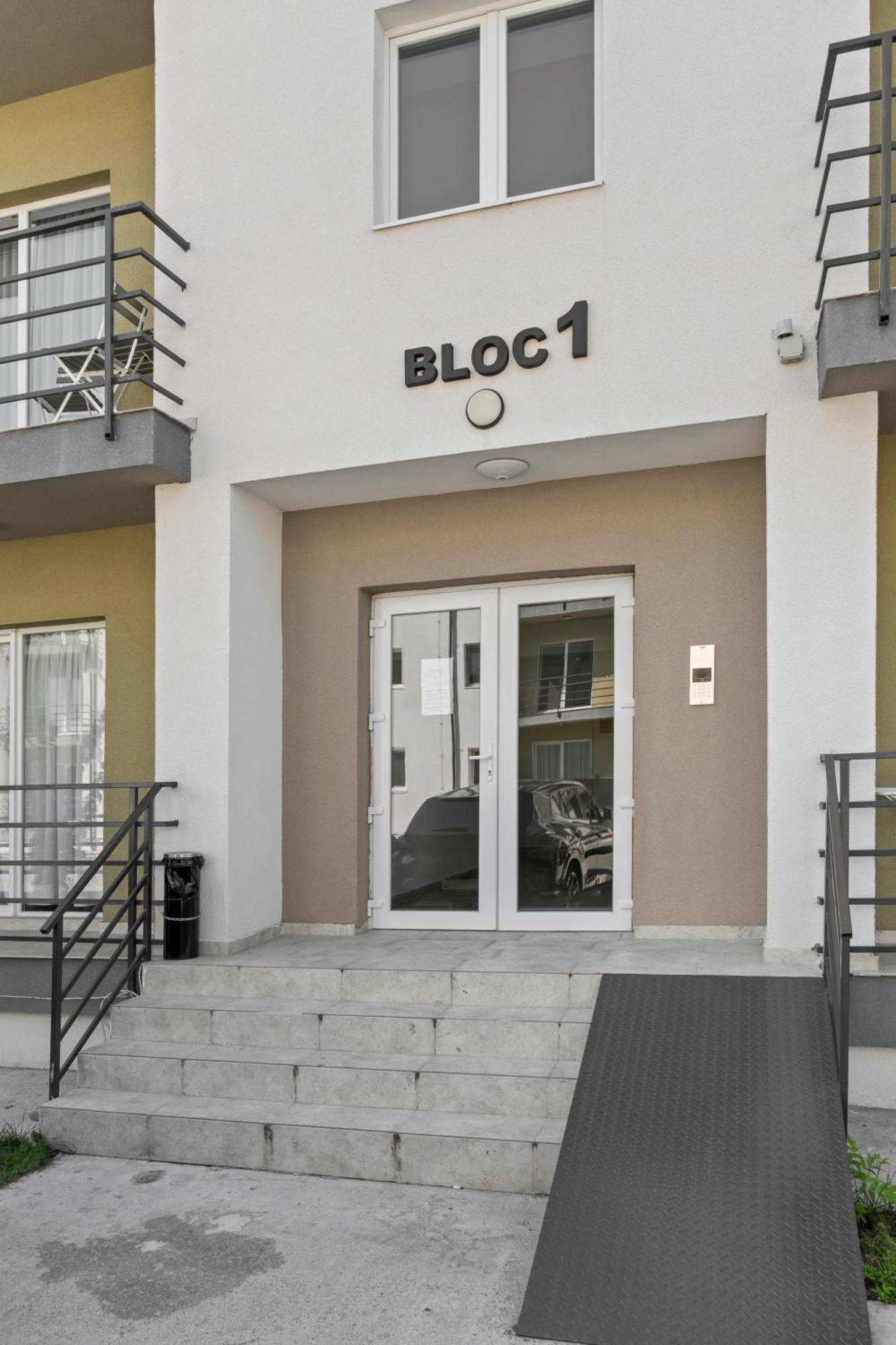 My Home Is Your Home Bucureşti Ngoại thất bức ảnh