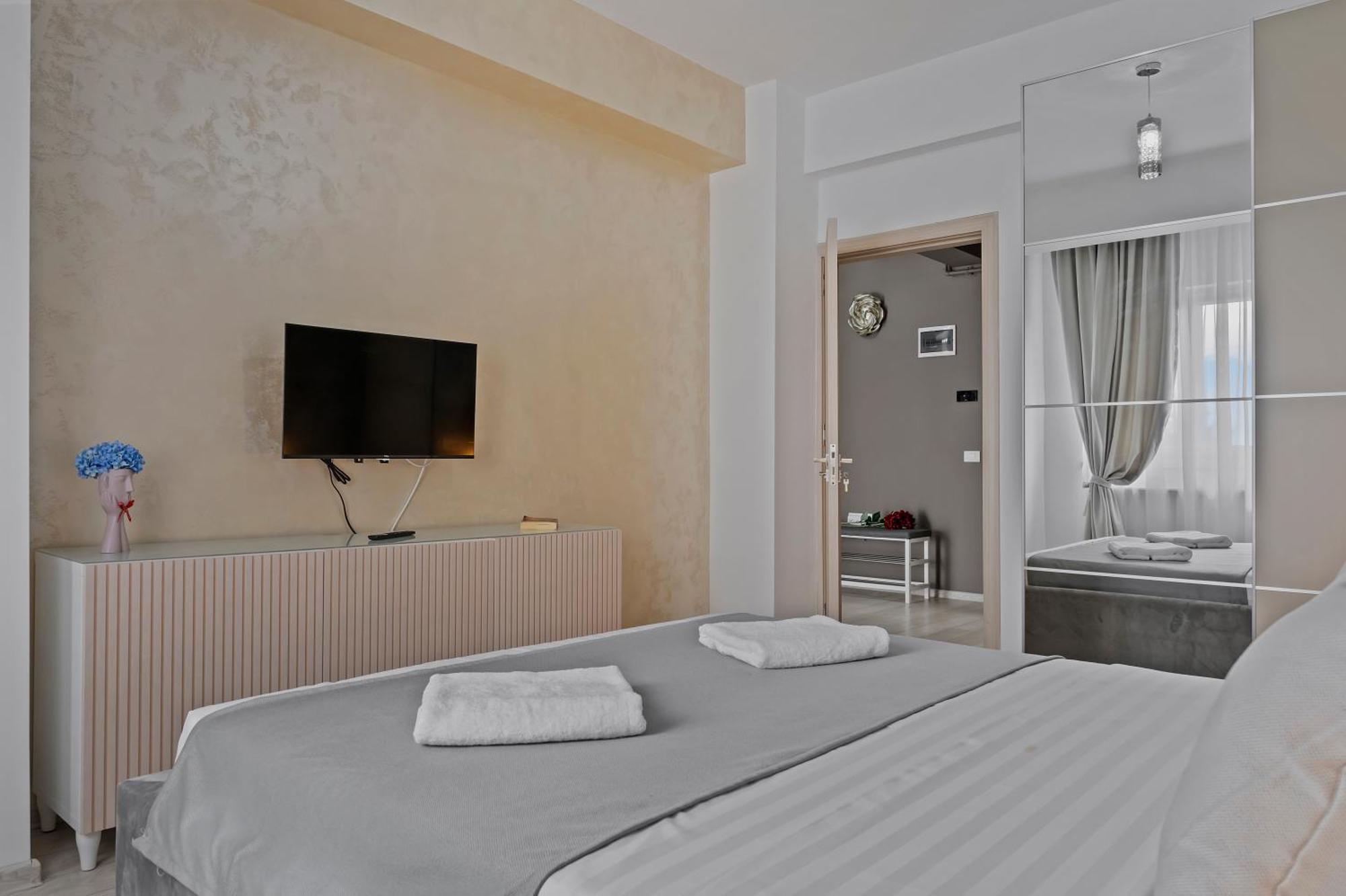 My Home Is Your Home Bucureşti Ngoại thất bức ảnh